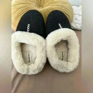 DEARFOAMS Women's Memory Foam Wool Blend Slippers ~ Black ~ Sizes 5-6